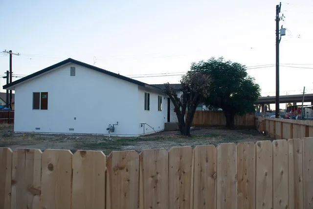 $380,000 | 3055 East Olney Avenue, Fresno, CA 93725