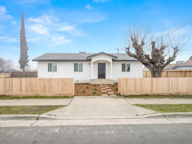 $368,966 | 3055 East Olney Avenue, Fresno, CA 93725