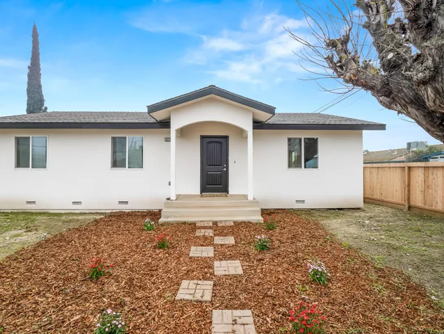 $368,966 | 3055 East Olney Avenue, Fresno, CA 93725