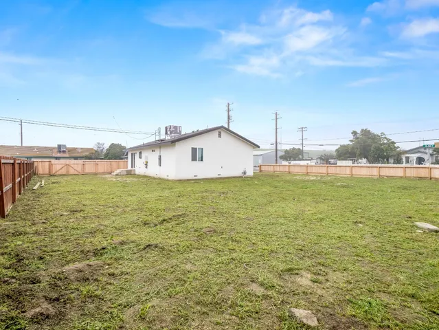 $368,966 | 3055 East Olney Avenue, Fresno, CA 93725