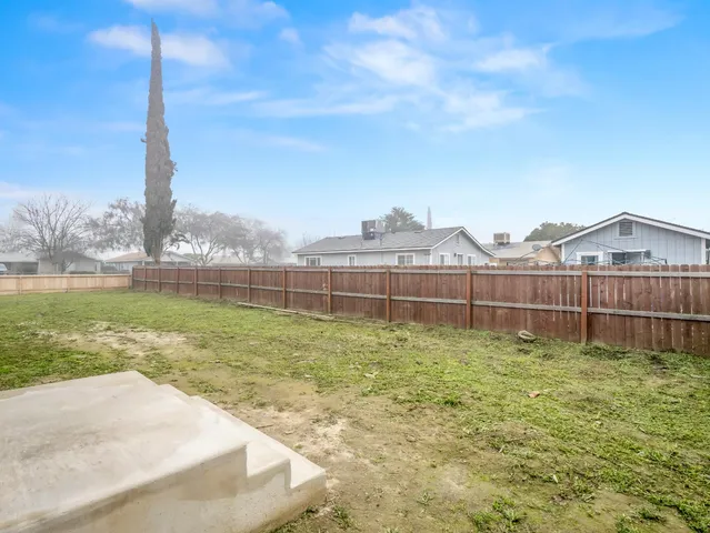 $368,966 | 3055 East Olney Avenue, Fresno, CA 93725