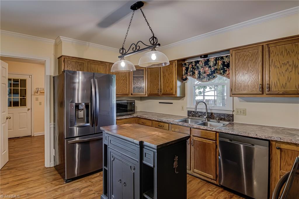 3901 Braddock Road High Point, NC 27265 - Photo 15 of 44 Gallery Image 15