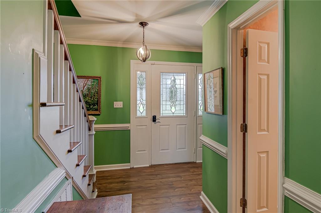 3901 Braddock Road High Point, NC 27265 - Photo 4 of 44 Gallery Image 4