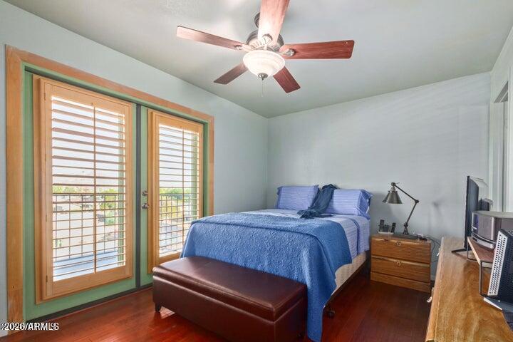17 East Ruth Avenue, Unit 307 Phoenix, AZ 85020 - Photo 11 of 16 Bedroom