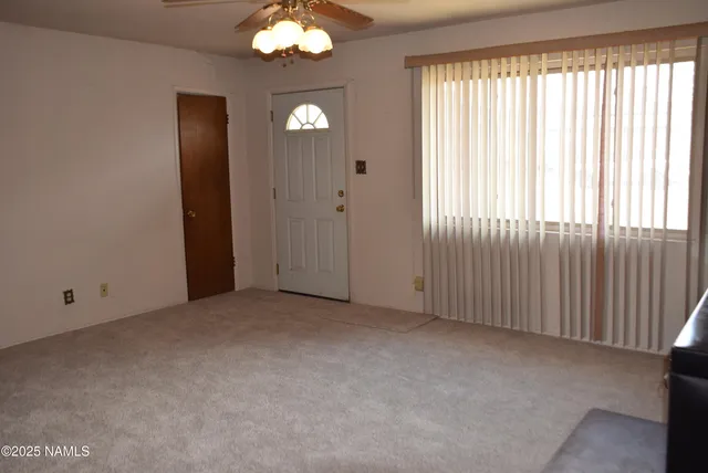 $239,999 | 601 North Cottonwood Avenue, Winslow, AZ 86047