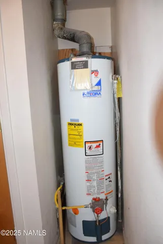 $239,999 | 601 North Cottonwood Avenue, Winslow, AZ 86047