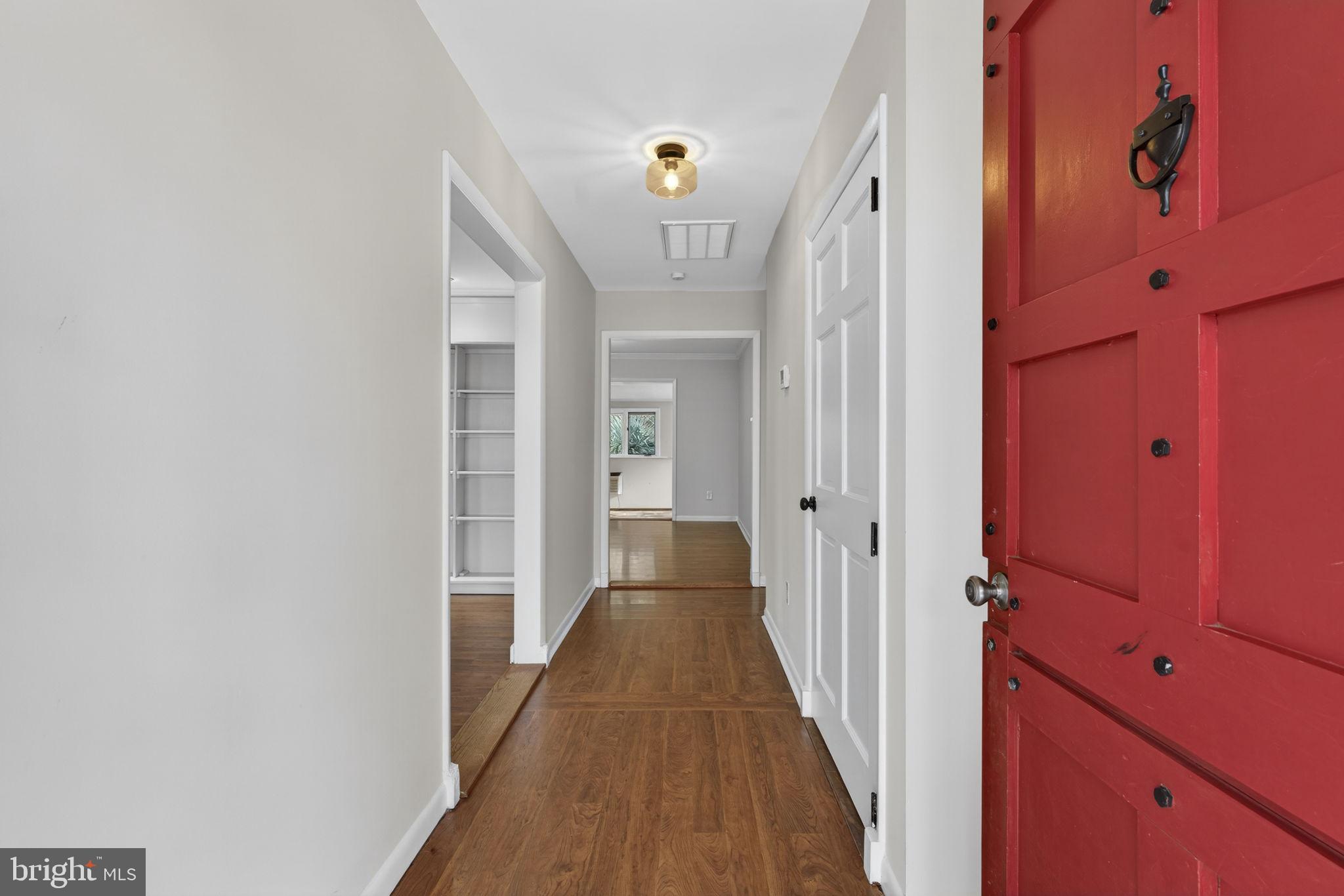 4119 Bull Run Mountain Road The Plains, VA 20198 - Photo 12 of 98 Entry hallway w/ coat closet on the right.