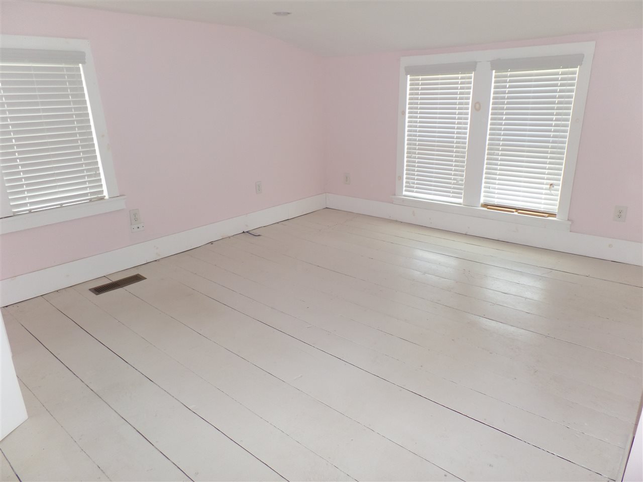 50 Tilton Hill Road Pittsfield, NH 03263 - Photo 16 of 28 Gallery Image 16