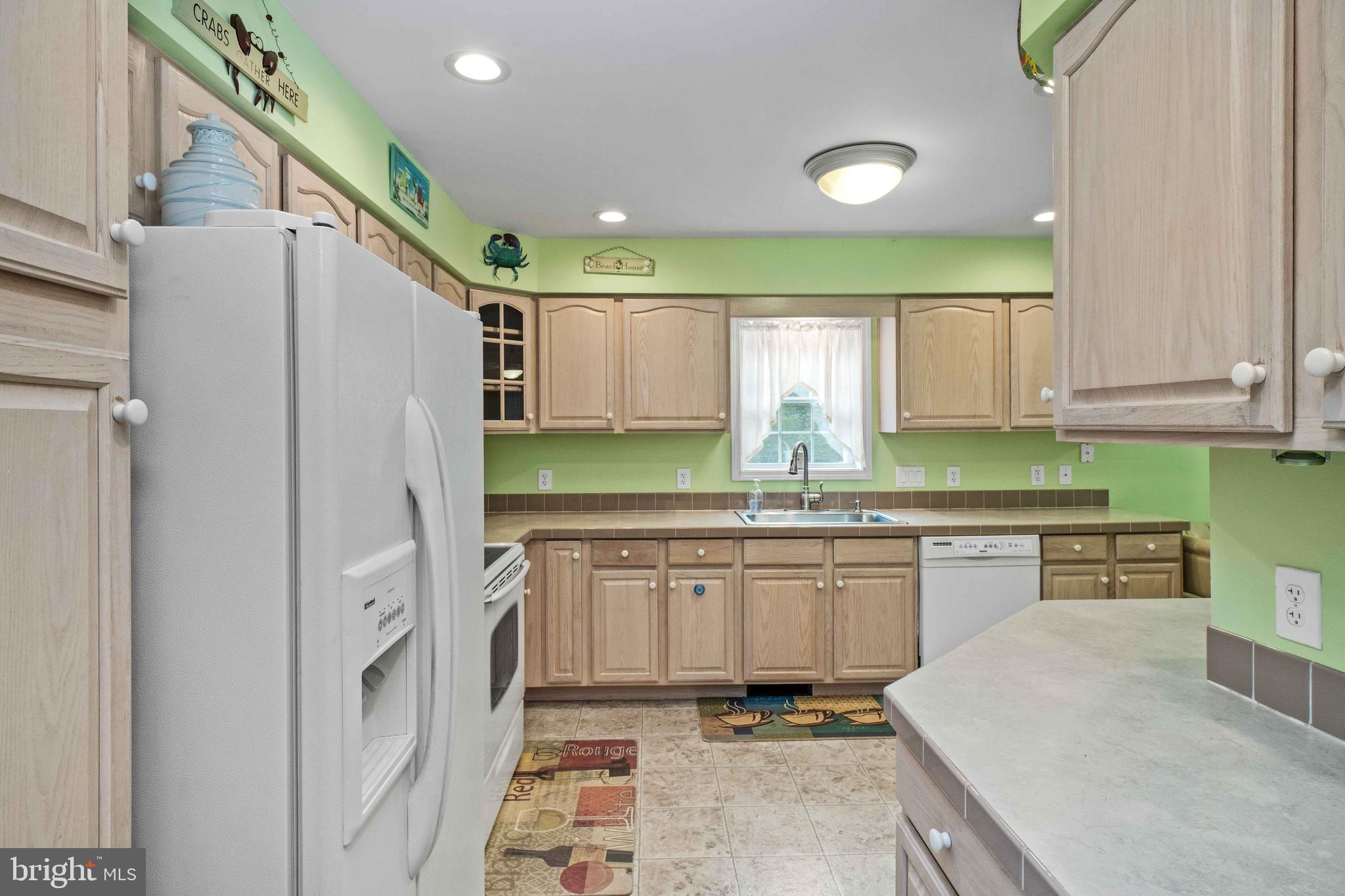 306 Rio Grande Avenue Rio Grande, NJ 08242 - Photo 15 of 38 Kitchen
