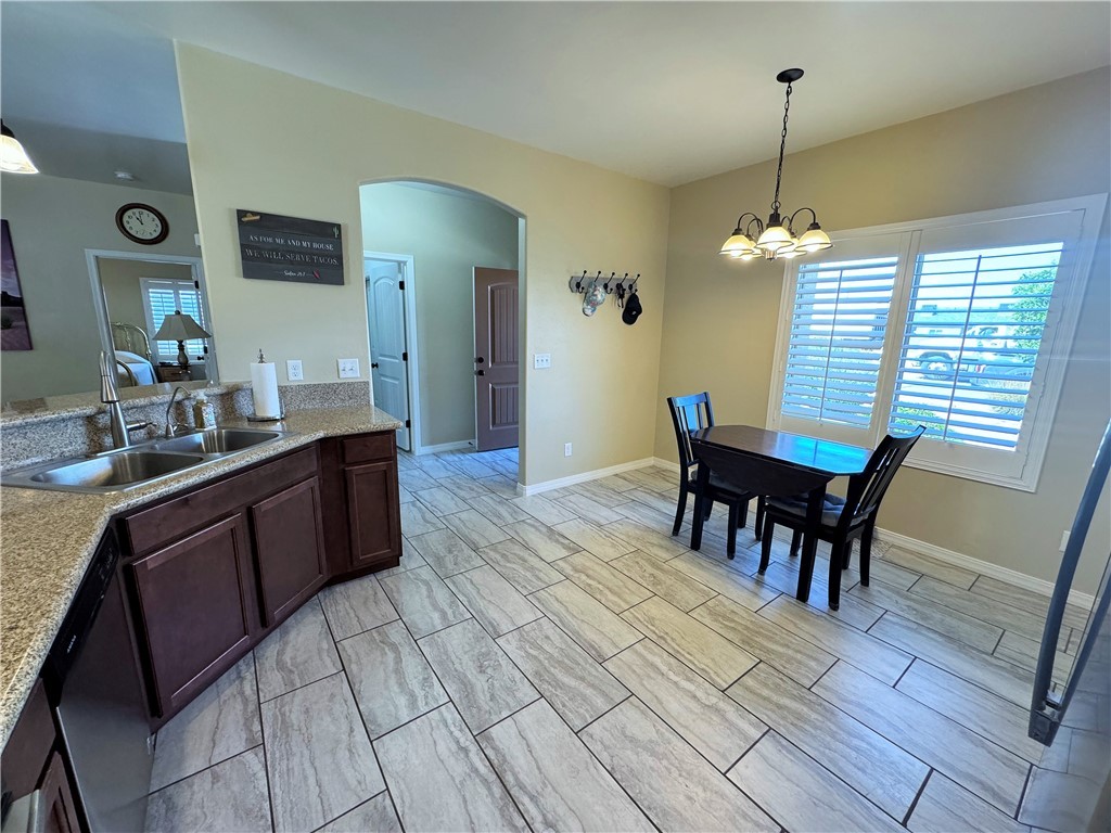 3530 North Kenneth Road Kingman, AZ 86409 - Photo 7 of 28