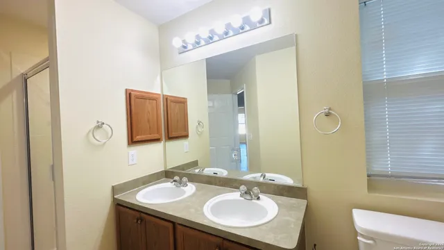 $1,895 | 5132 Columbia Drive, Schertz, TX 78108