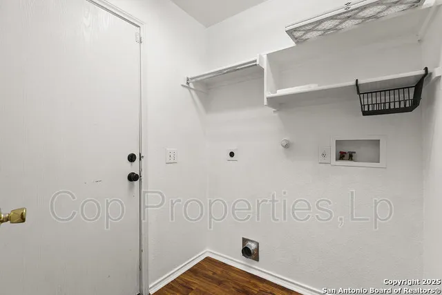 $1,895 | 5132 Columbia Drive, Schertz, TX 78108