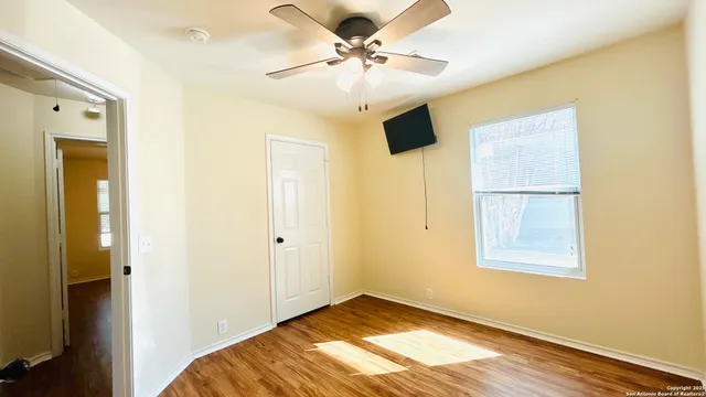 $1,895 | 5132 Columbia Drive, Schertz, TX 78108