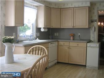 304 Valley Forge Road Cinnaminson, NJ 08077 - Photo 5 of 12 Gallery Image 5