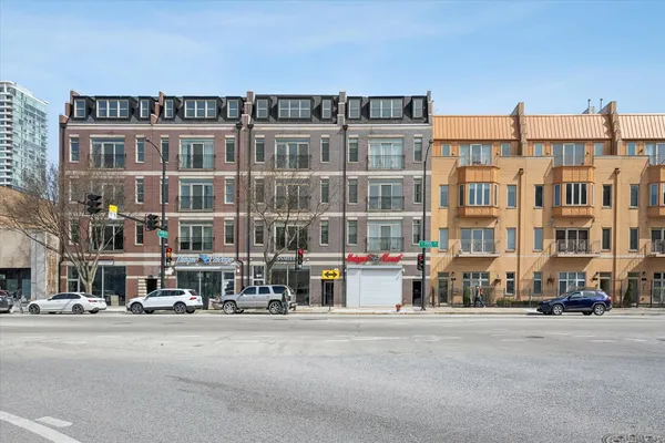 $460,000 | 1845 South State Street, Unit 3, Chicago, IL 60616