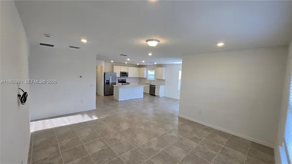 $2,000 | 430 Pine Tree Boulevard, Lake Alfred, FL 33850