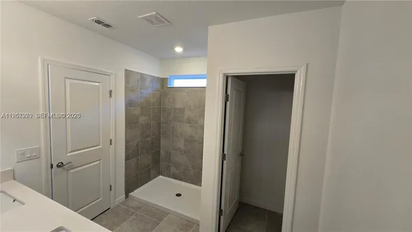 $2,000 | 430 Pine Tree Boulevard, Lake Alfred, FL 33850