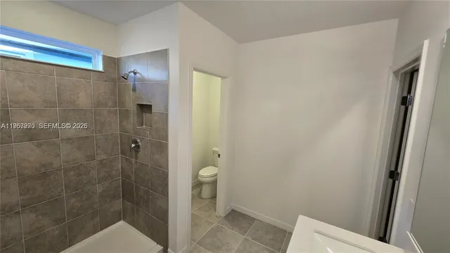 $1,950 | 430 Pine Tree Boulevard, Lake Alfred, FL 33850