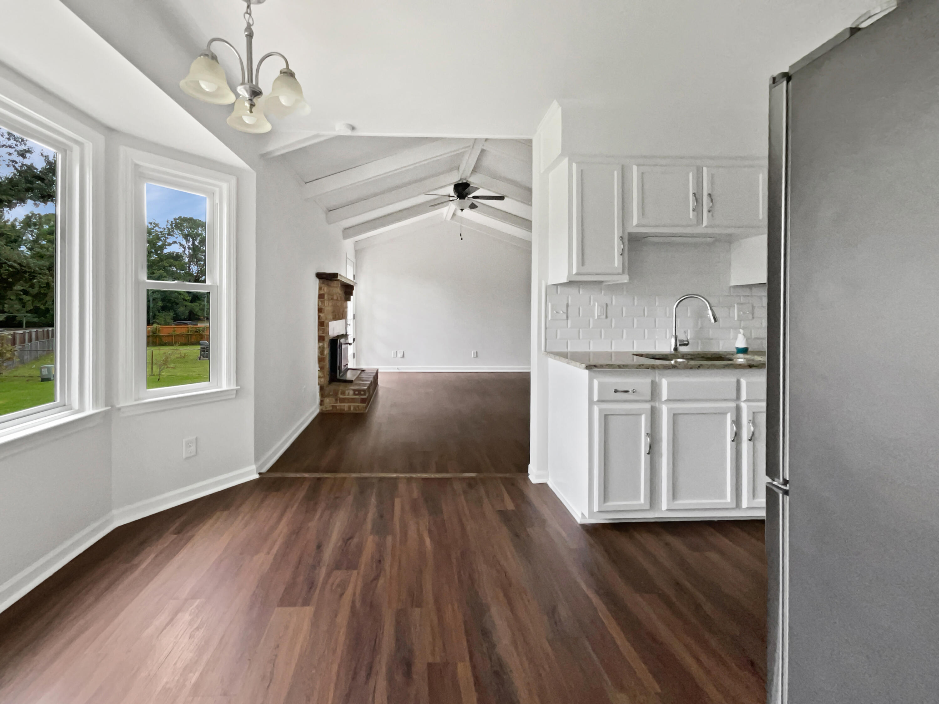 218 Lodgepole Road Ladson, SC 29456 - Photo 12 of 36 listing_11