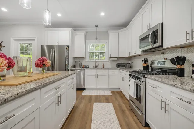 $2,850 | 3325 Mariana Oaks Drive, Tallahassee, FL 32311