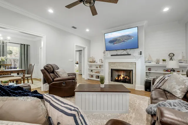 $2,850 | 3325 Mariana Oaks Drive, Tallahassee, FL 32311