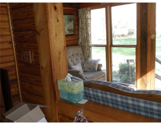 295 Cedar Run Road Pittsburgh, PA 15238 - Photo 8 of 10 Sunroom.