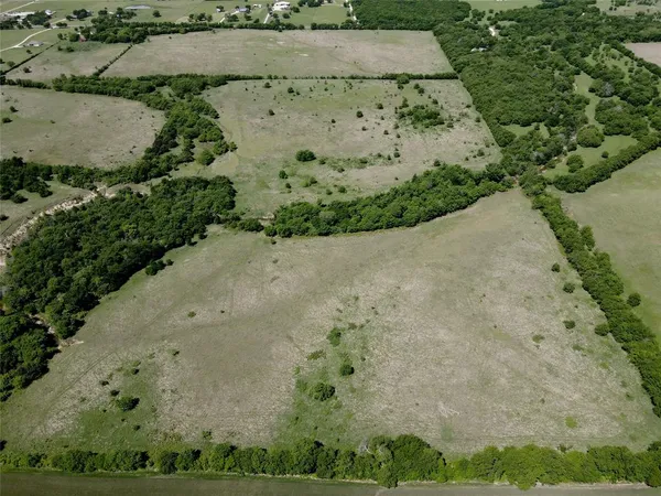 $1,095,000 | 1173 St Krum Tx 76249, Krum, TX 76249