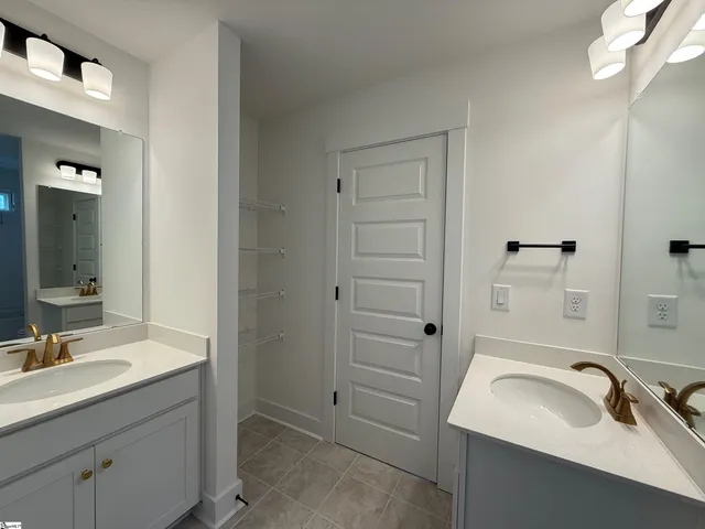 $565,000 | 321 Summerall Drive, Anderson, SC 29621