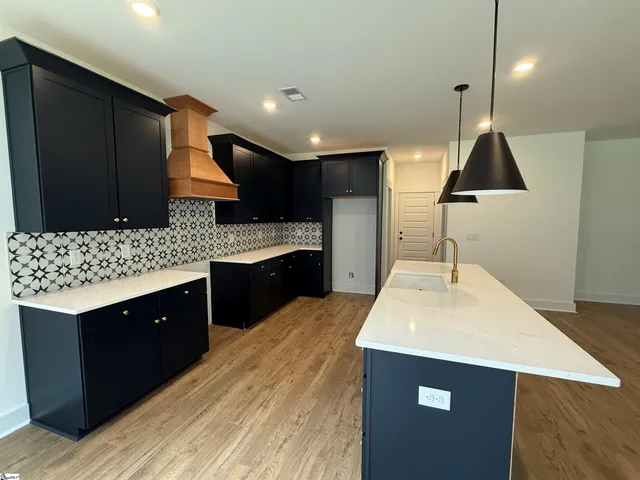 $565,000 | 321 Summerall Drive, Anderson, SC 29621