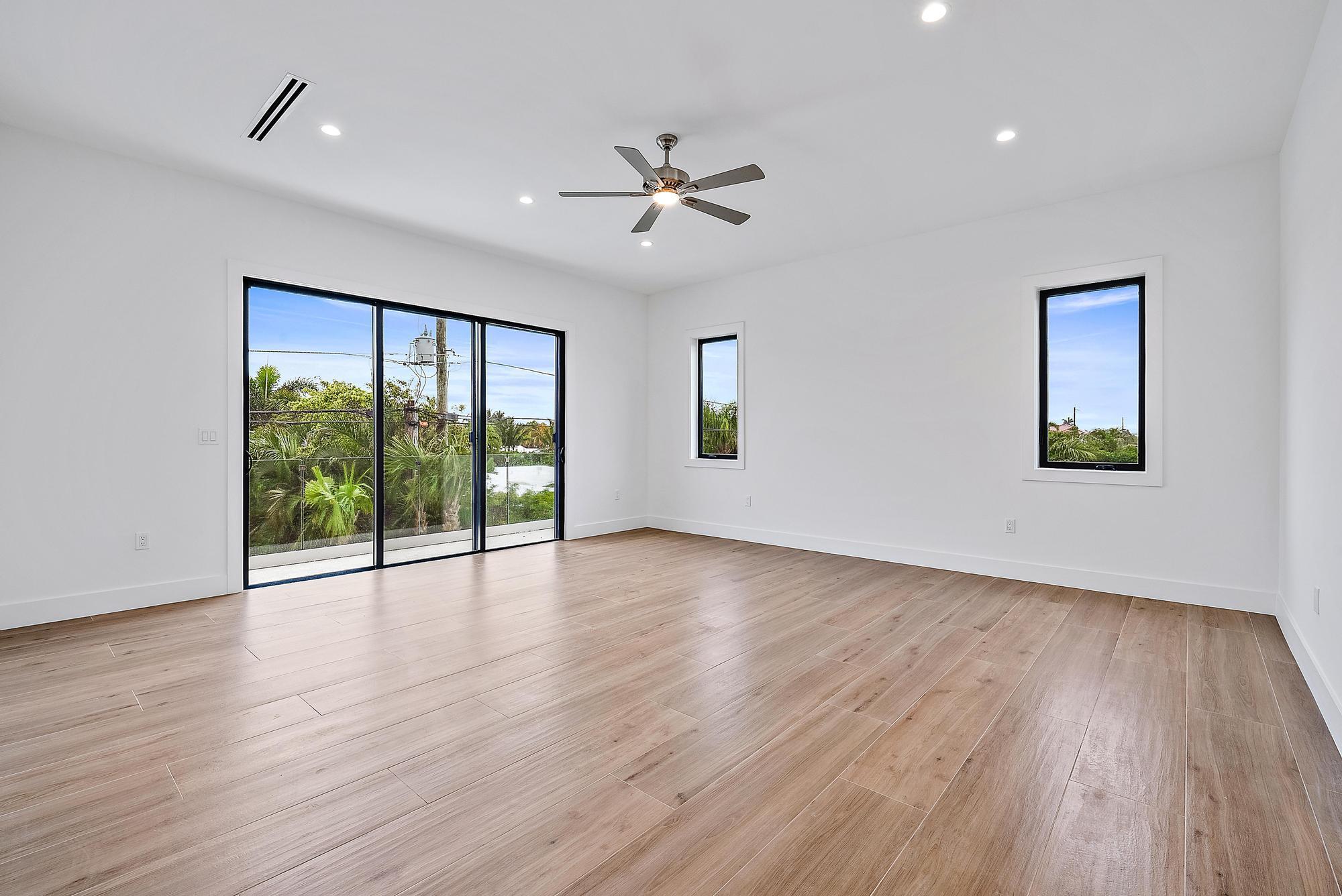 183 Arlington Road West Palm Beach, FL 33405 - Photo 17 of 38 183 Arlington Rd -14