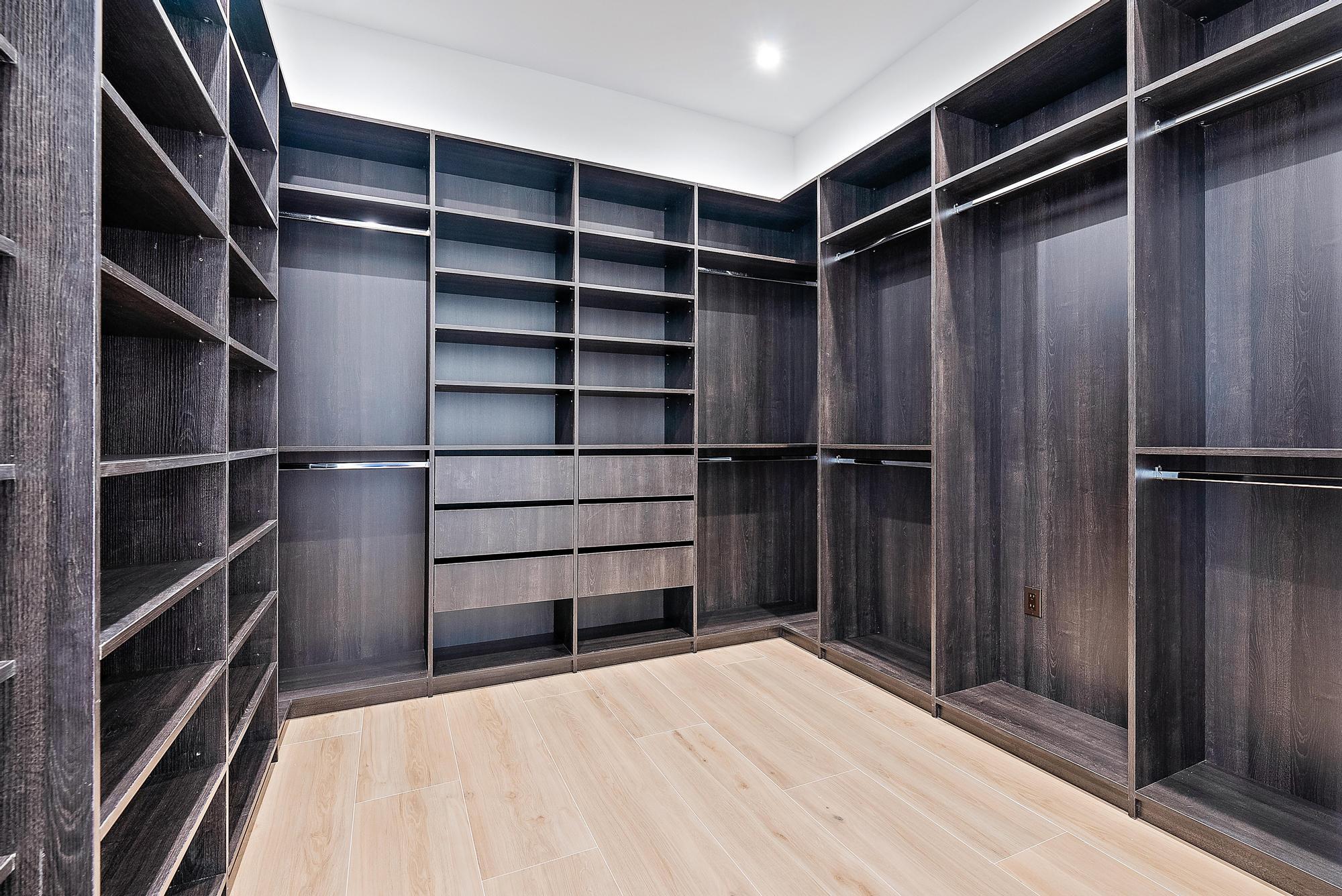 183 Arlington Road West Palm Beach, FL 33405 - Photo 19 of 38 183 Arlington Rd -17