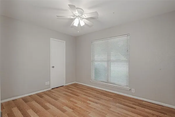 $1,795 | 724 Sue Ann Lane, Burleson, TX 76028