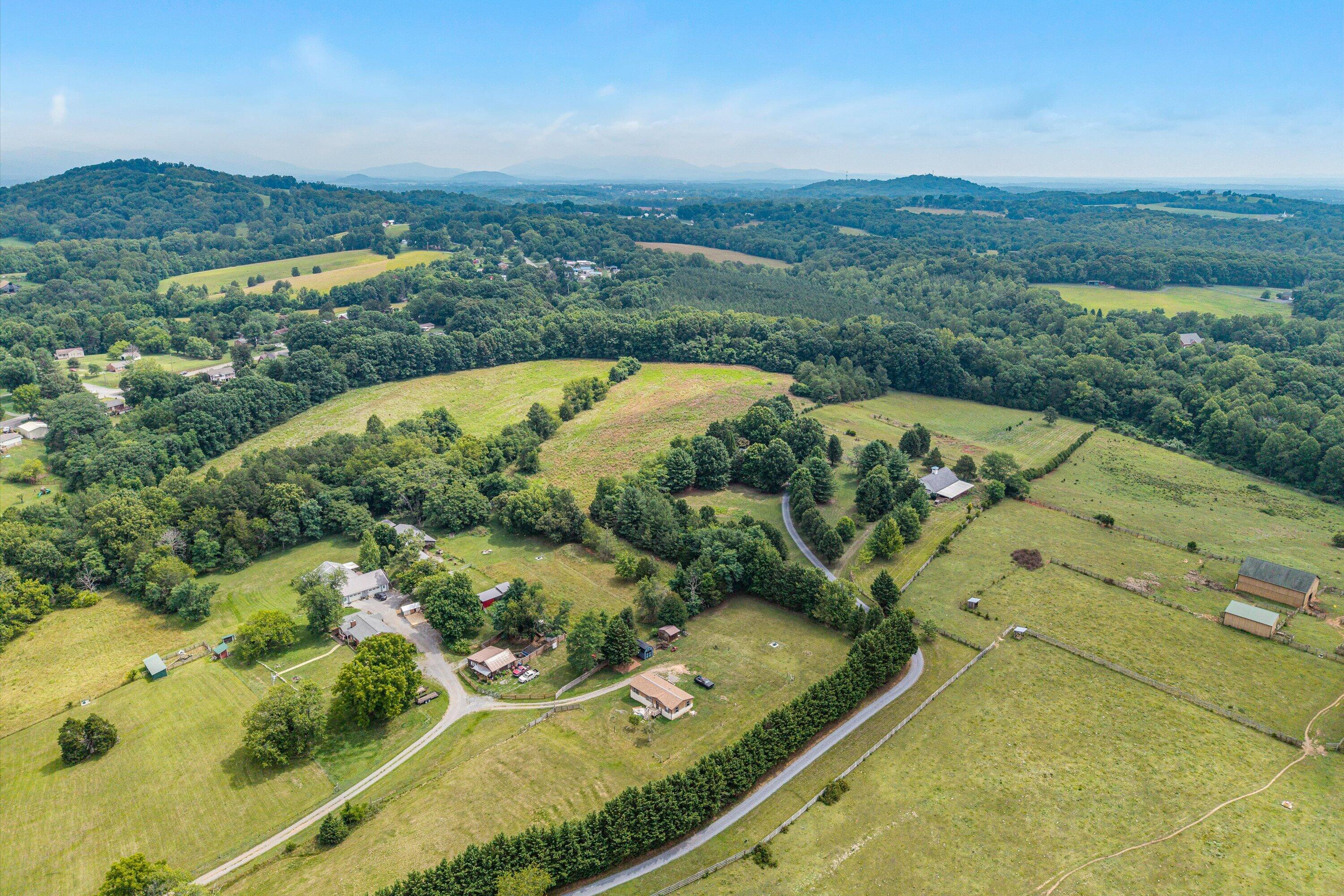 2932 Dickerson Mill Road Bedford, VA 24523 - Photo 60 of 62 61-DJI_20260630112657_0031