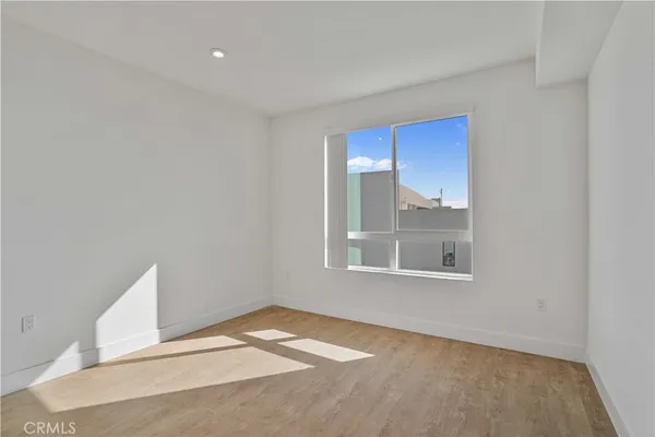 a view of a bedroom with closet