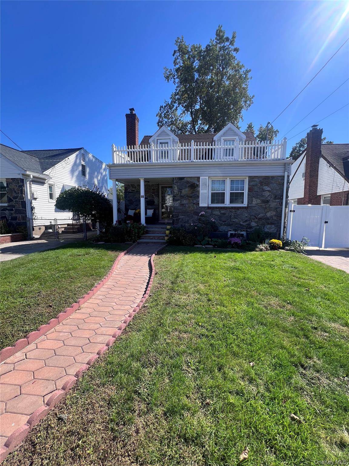 44 Frank Street Valley Stream, NY 11580 - Photo 23 of 23 a front view of house with yard and green space