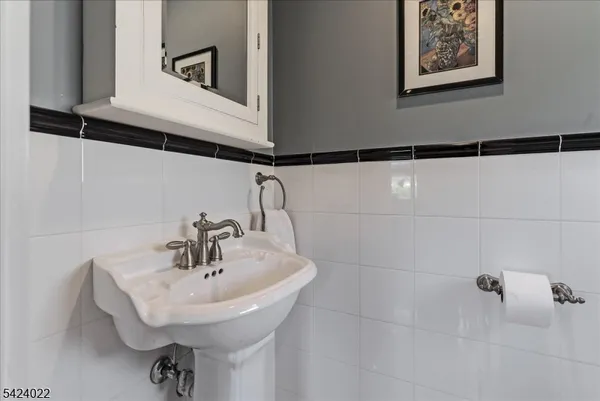 $1,050,000 | 706 Mountain Avenue, Westfield, NJ 07090