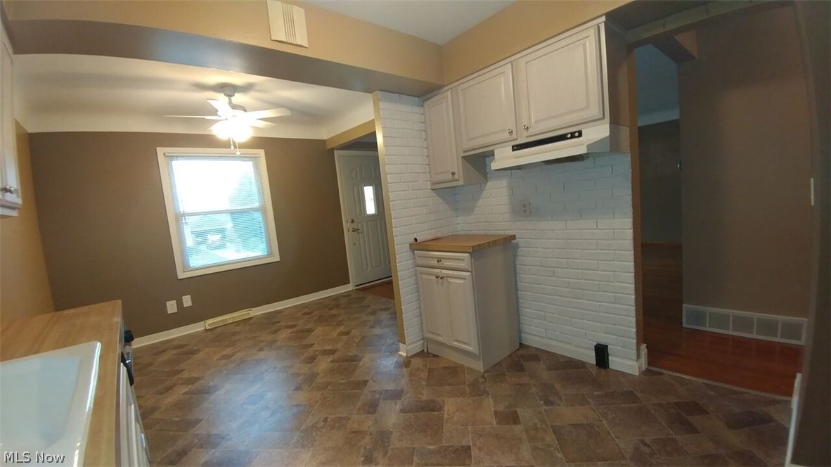 11420 Hempstead Road Garfield Heights, OH 44125 - Photo 27 of 30