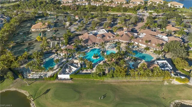 $990,000 | 6977 Bent Grass Drive, Naples, FL 34113