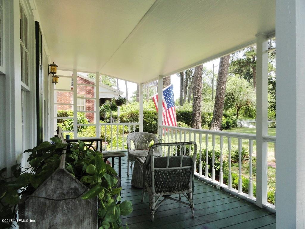 1615 Lorimier Road Jacksonville, FL 32207 - Photo 6 of 53 a view of a dining room with furniture window and outside view