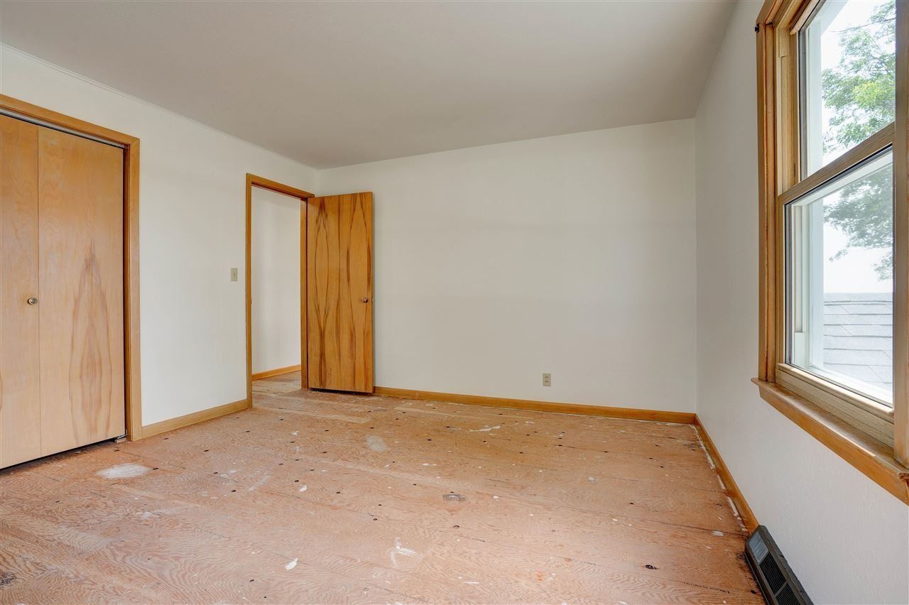 2110 285th Street Washington, IA 52353 - Photo 23 of 64 Gallery Image 23