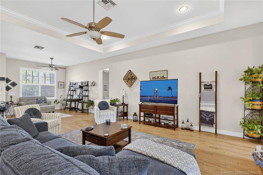 263 Southwest Cocoloba Way Stuart, FL 34997 - Photo 11 of 42