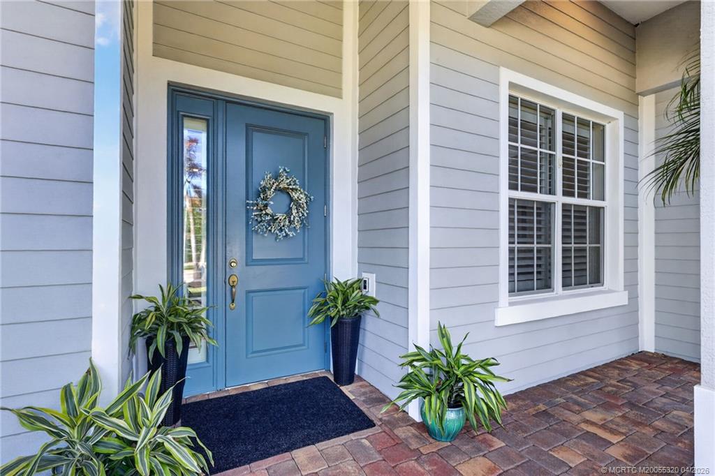 263 Southwest Cocoloba Way Stuart, FL 34997 - Photo 4 of 42