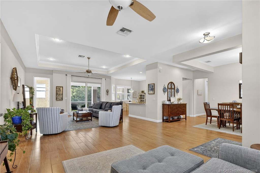 263 Southwest Cocoloba Way Stuart, FL 34997 - Photo 9 of 42