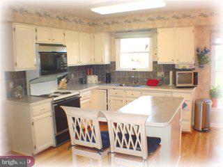 45 Douglass Road Lansdale, PA 19446 - Photo 4 of 6 Gallery Image 4