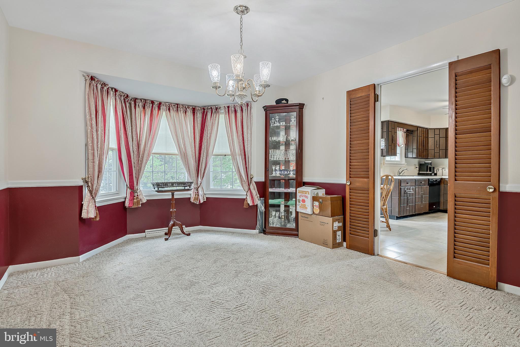 2285 Sutton Road York, PA 17403 - Photo 9 of 26