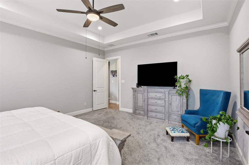915 Taylor Branch Springtown, TX 76082 - Photo 16 of 31
