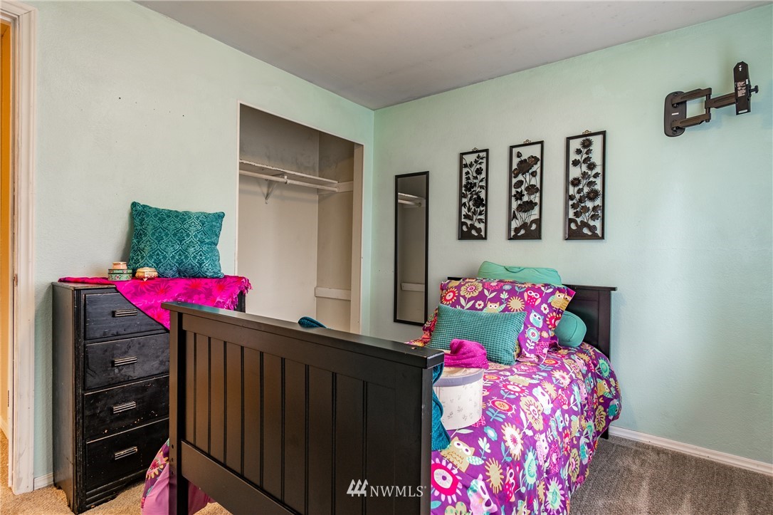 1070 Ridgeway Drive Oak Harbor, WA 98277 - Photo 14 of 23 Gallery Image 14