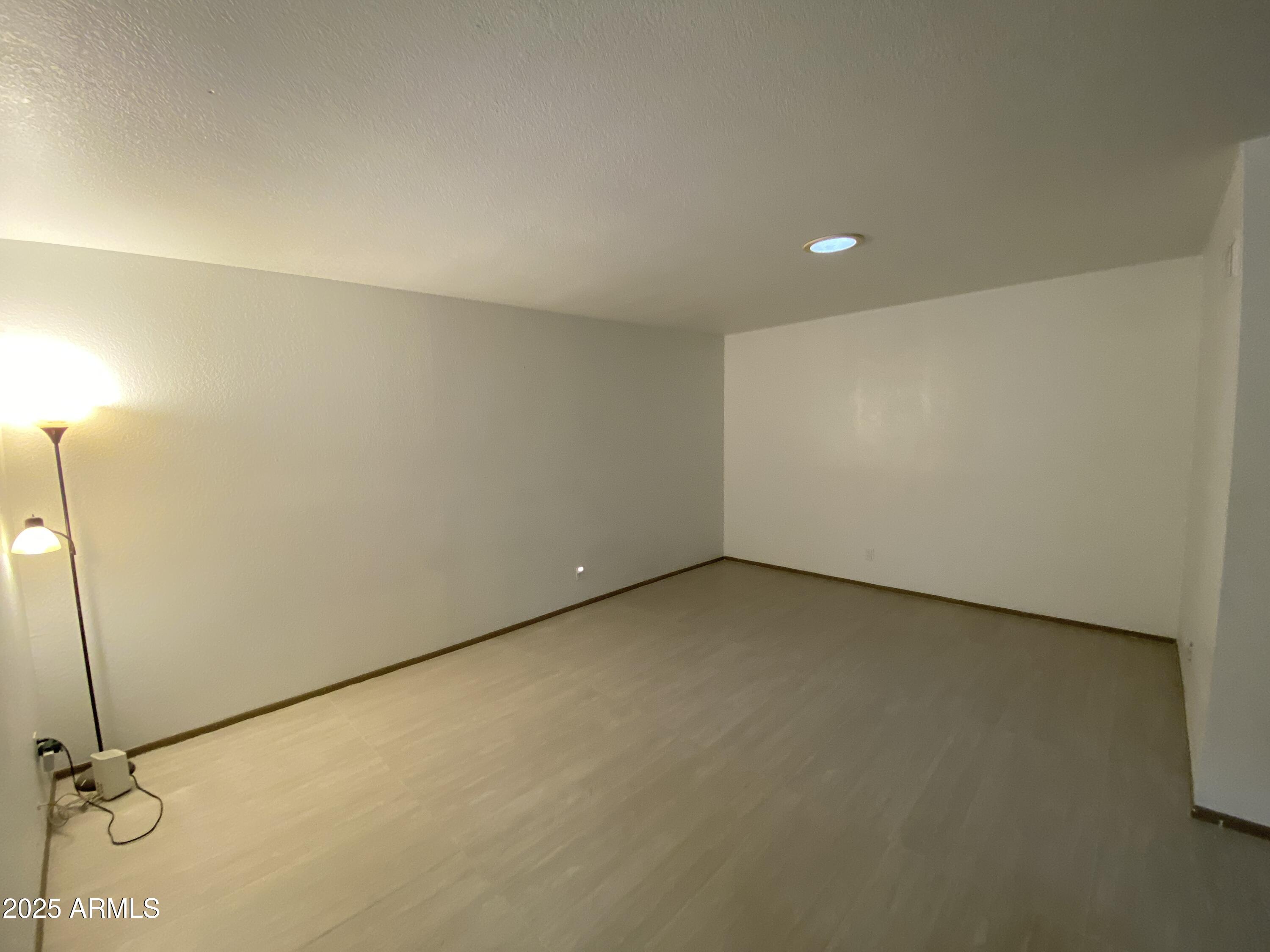 416 West Pebble Beach Drive Tempe, AZ 85282 - Photo 2 of 7 a view of an empty room