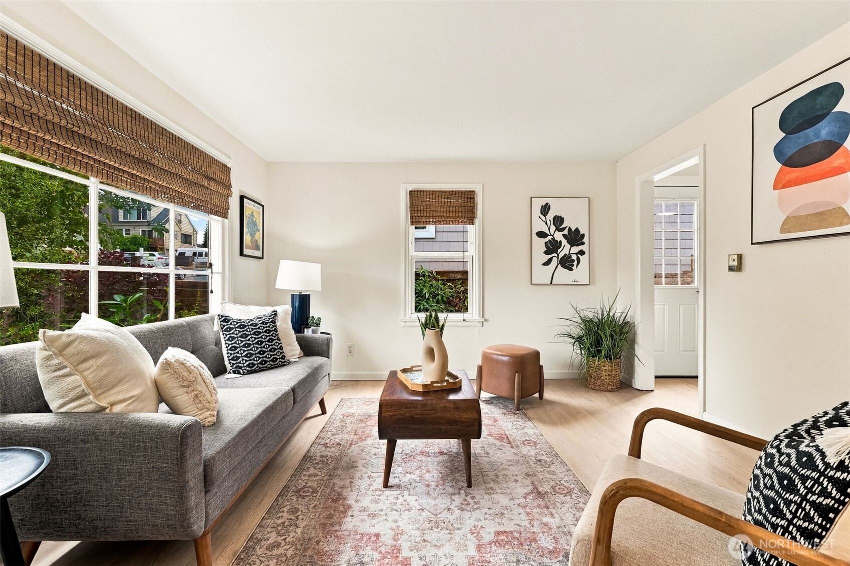 4119 Southwest Kenyon Street Seattle, WA 98136 - Photo 4 of 24 Gallery Image 4