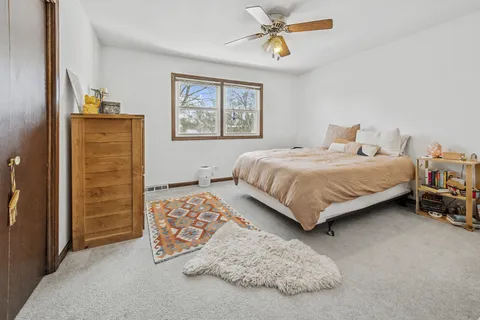 $450,000 | 1151 South Edgewood Avenue, Lombard, IL 60148